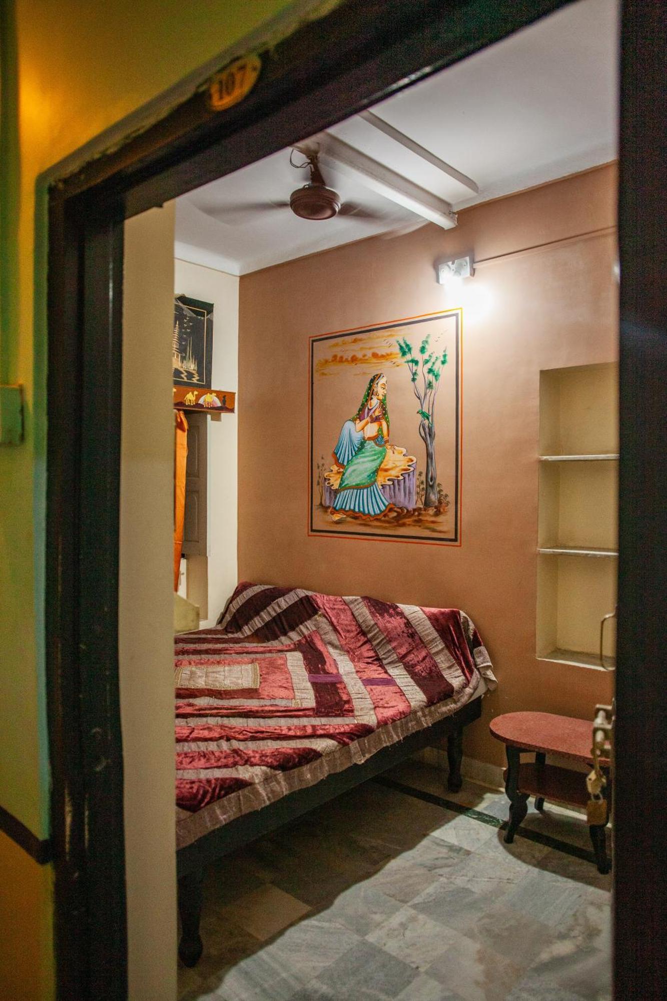 Hotel Everest Пушкар Екстер'єр фото
